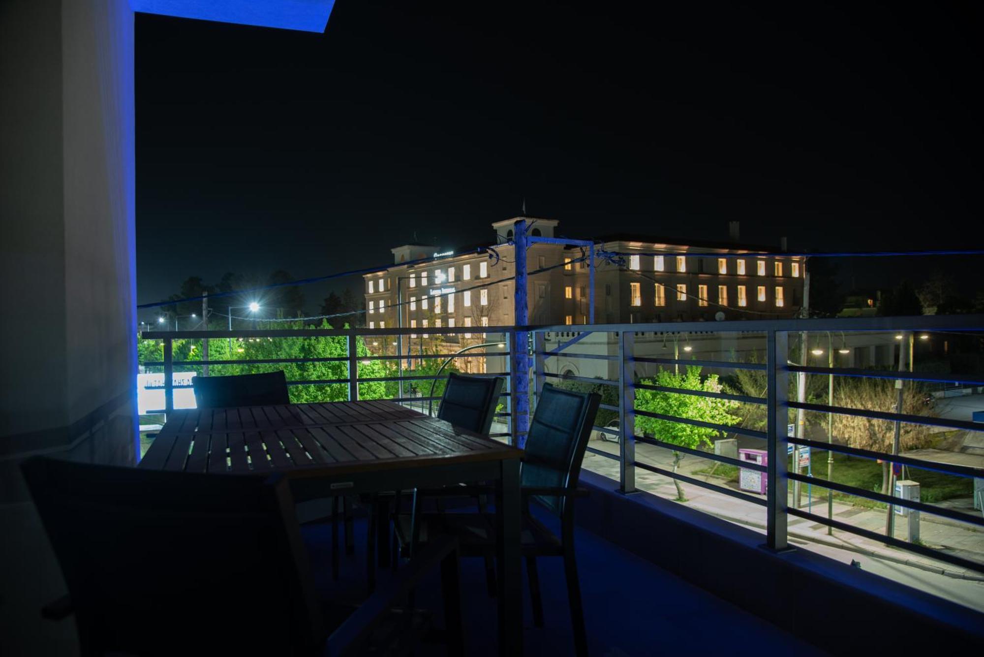 Smart Green Appartments Larissa Luaran gambar