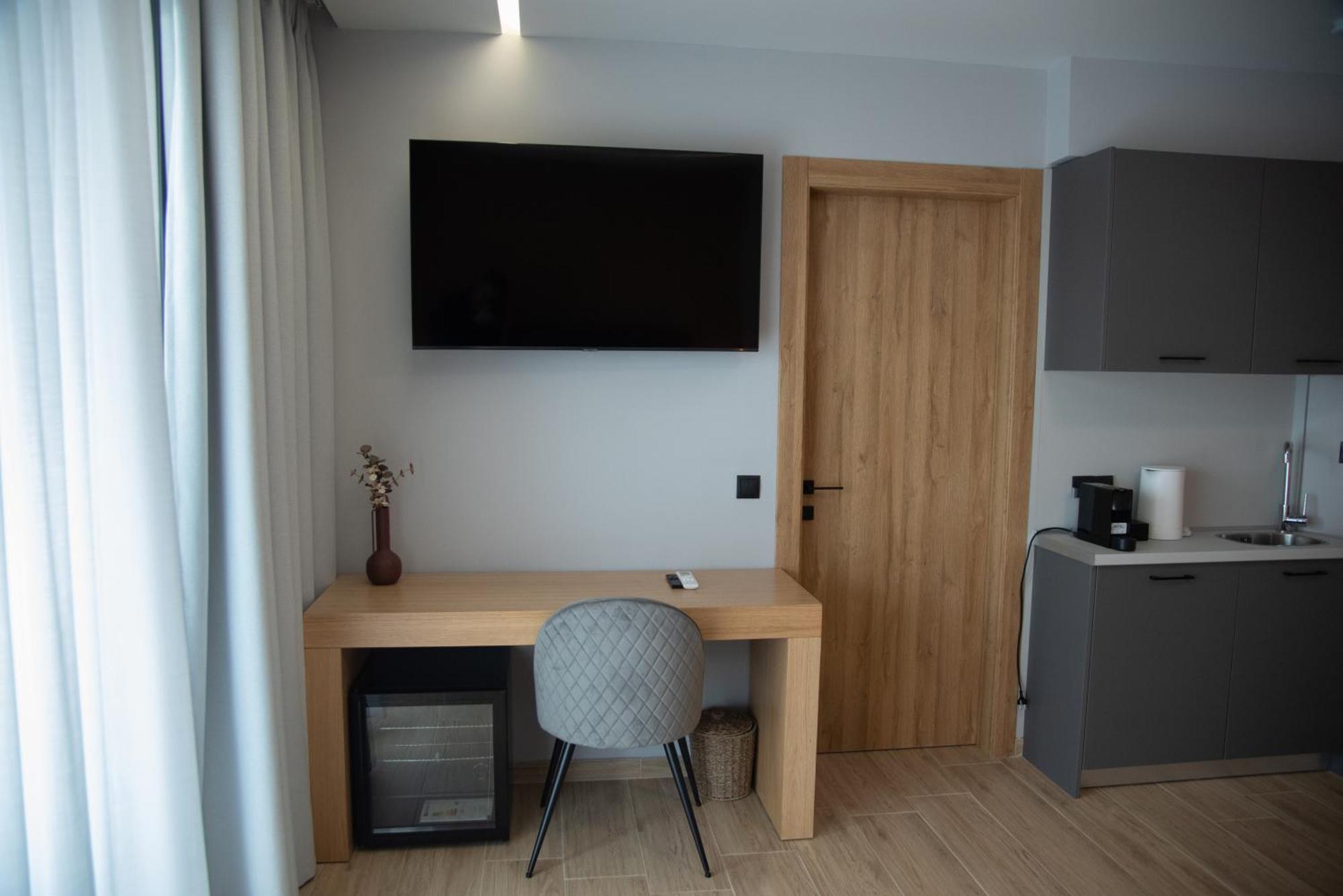 Smart Green Appartments Larissa Luaran gambar