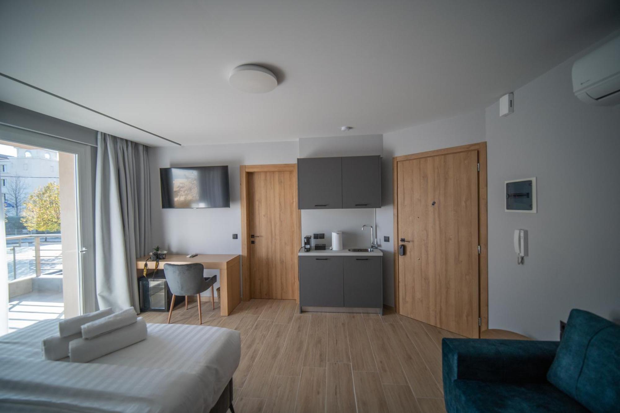 Smart Green Appartments Larissa Luaran gambar