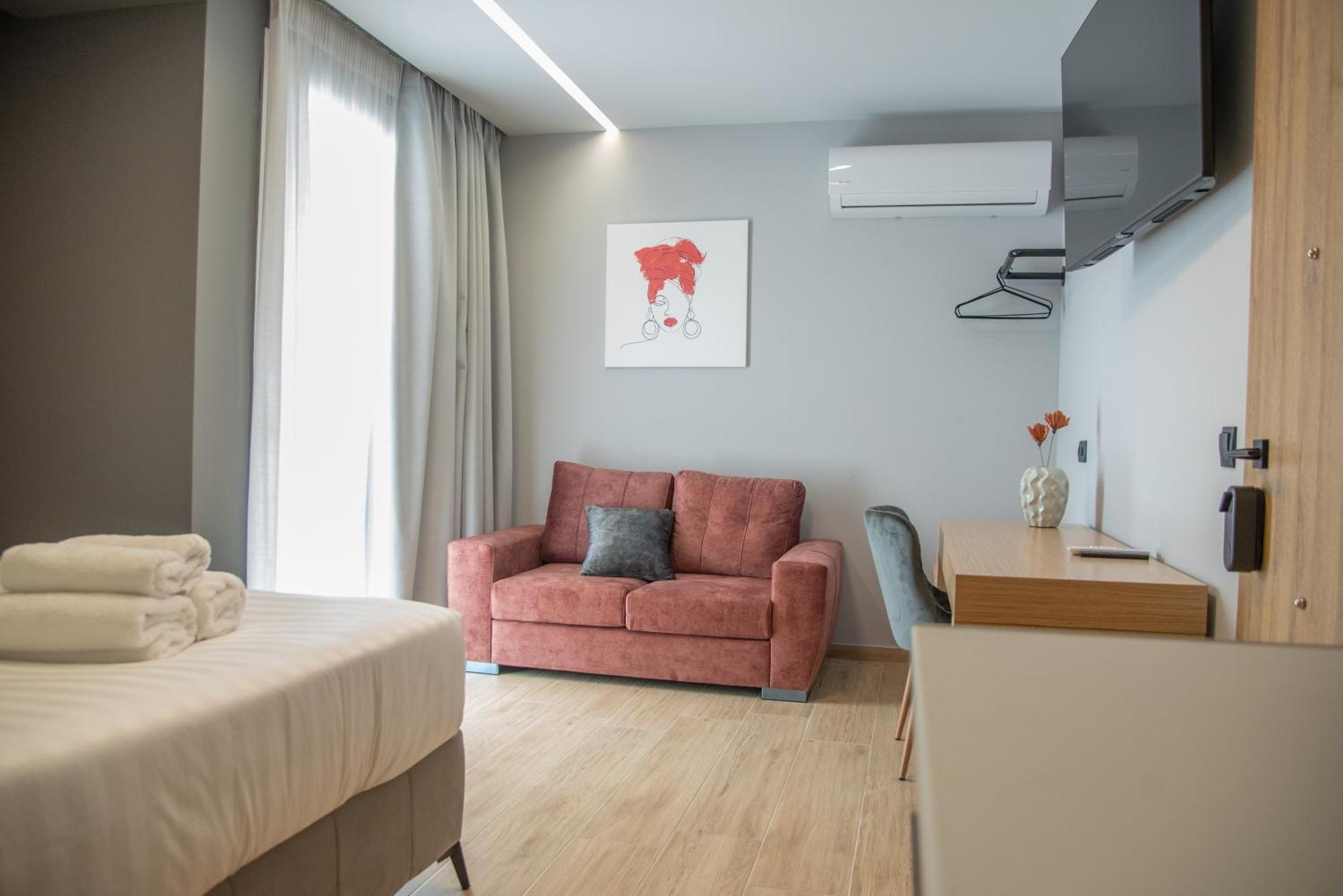 Smart Green Appartments Larissa Luaran gambar
